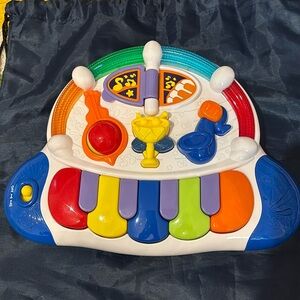 Hap-p-Kid Toy Piano